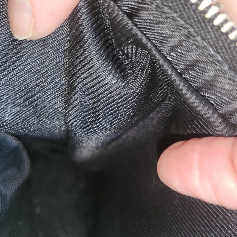 Authentic Gucci bag, black leather & fabric - used - Picture 16 of 16